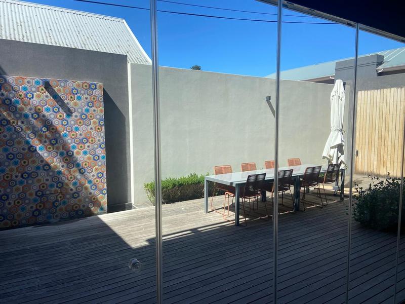 To Let commercial Property for Rent in Walmer Eastern Cape